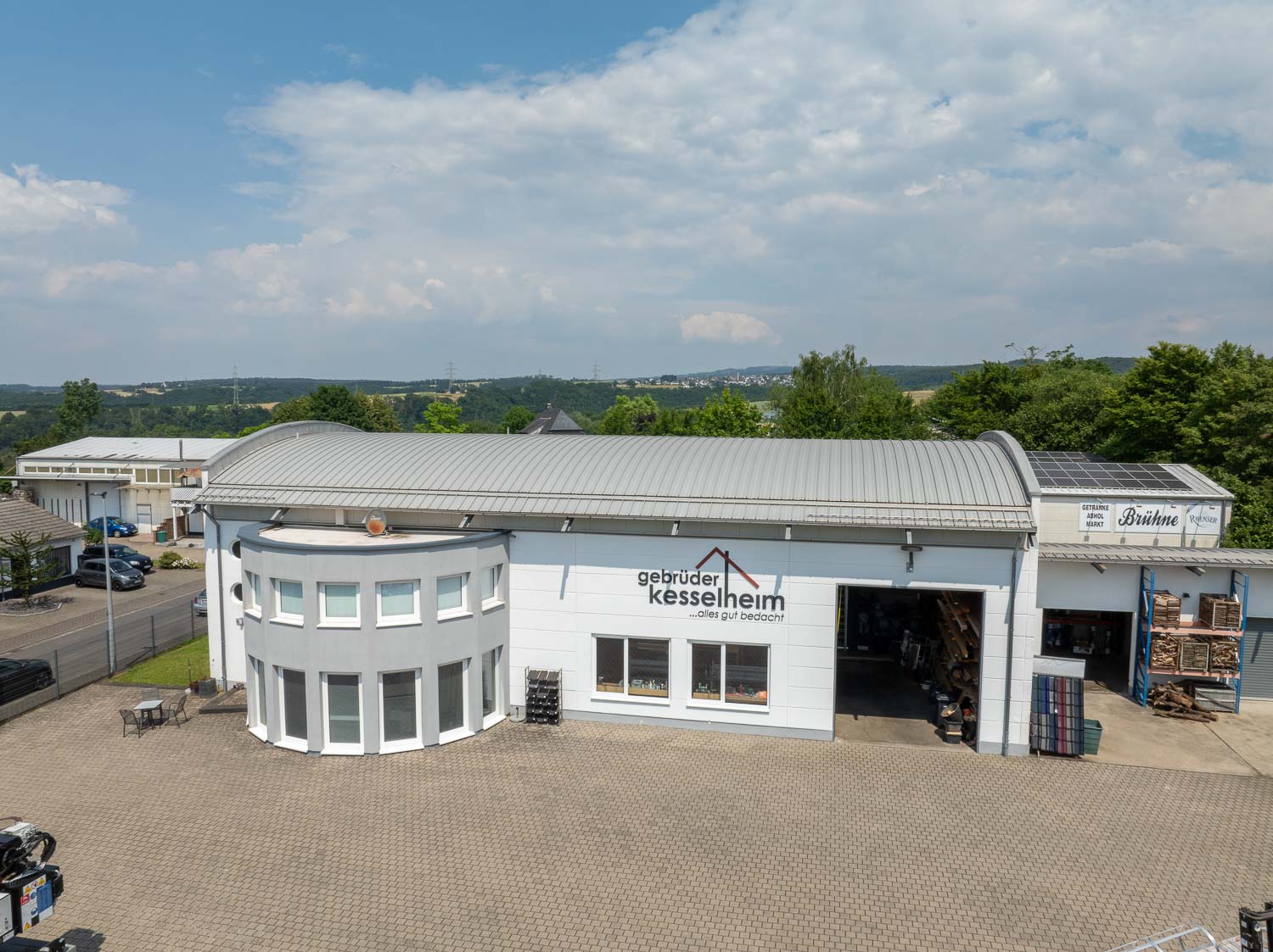 Über uns - Gebrüder Kesselheim GmbH Über uns - Dachdecker Familienbetrieb Gebrüder Kesselheim GmbH in Koblenz